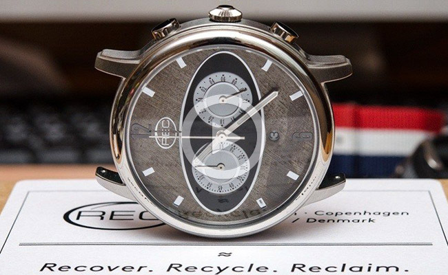 REC Watches Video